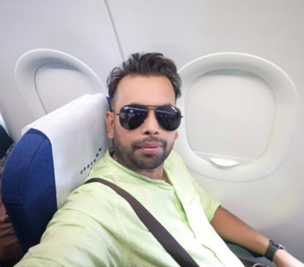 Raj, 43, Mosarof
