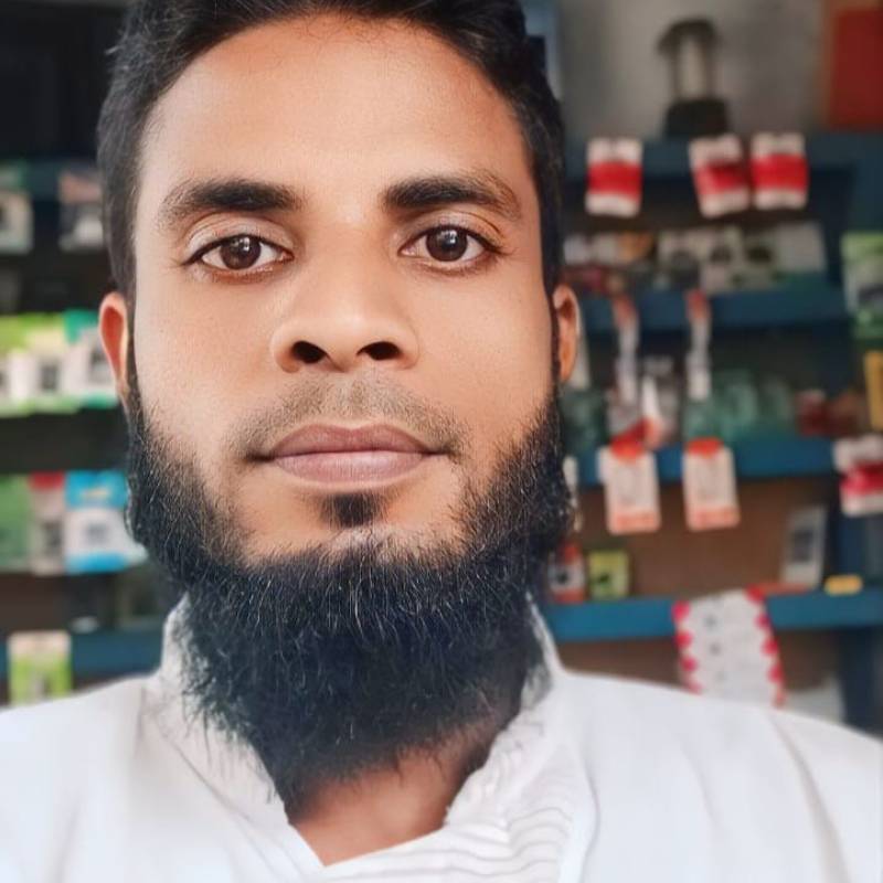 Mollha.computer, 26, Kasulo