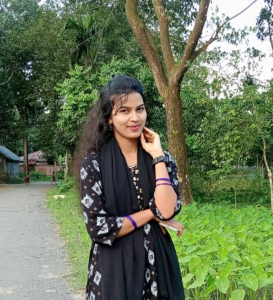 Mitu akter, 22, Milanoa