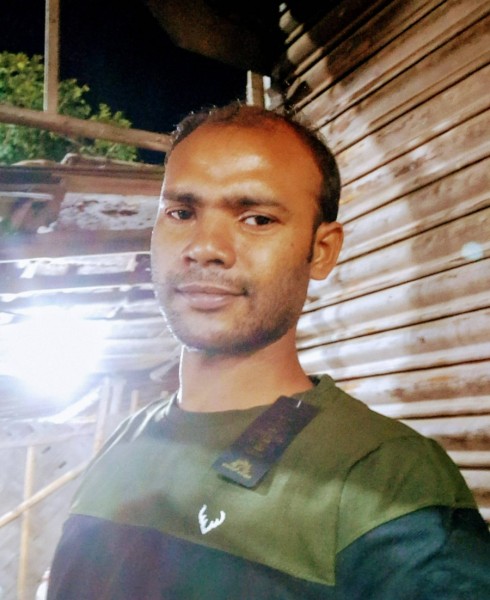 Faruk mahaldar, 31, Qapqal
