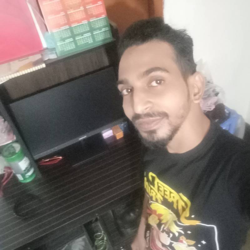 Md Parves Bhuiyan, 31, Namanga