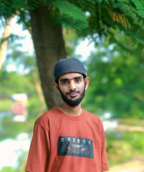 Iqbal Hossain, 20, Smolensk