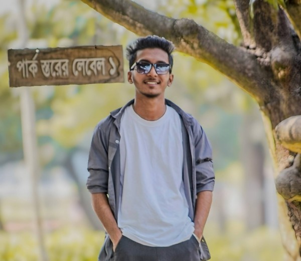 Masum, 19, Arasta