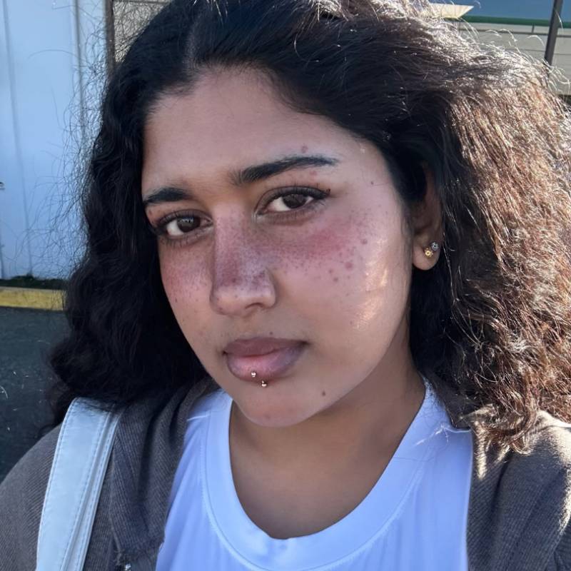 Sharon, 27, Chalstra
