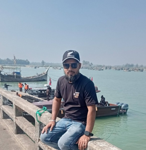Alamgir Hossain, 31, Bangladesh