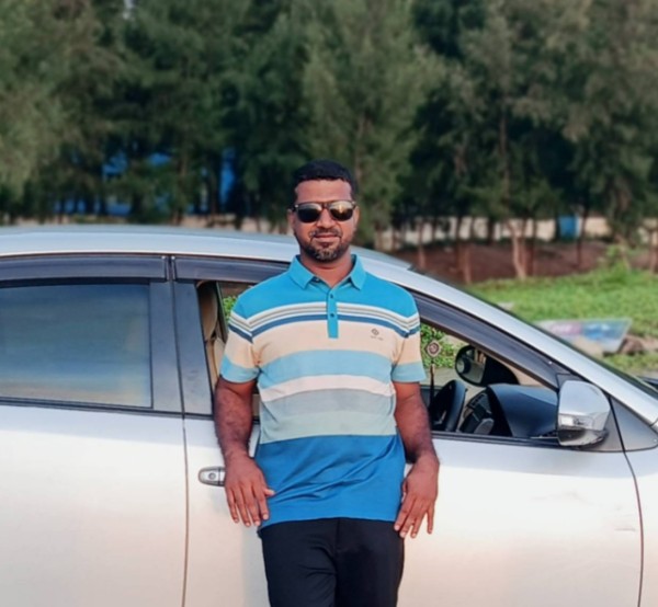 Palash, 35, Apor