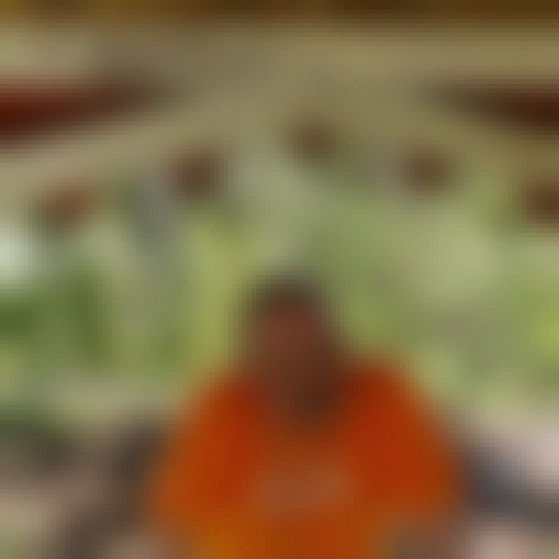 Sinan, 60, Roldn