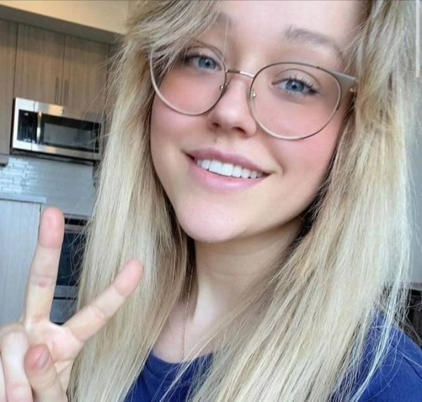 Breckie, 30, Philippines
