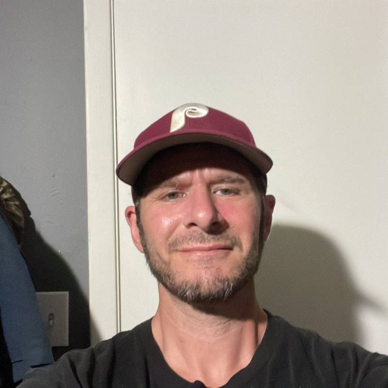 Michael Buehler, 40, Parede