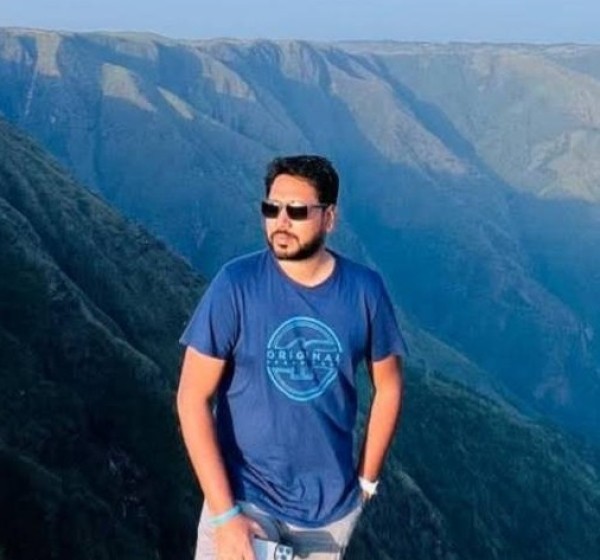 Roni, 28, Budelsdorf