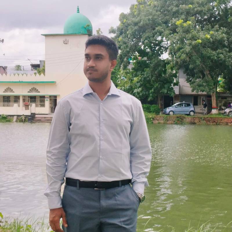 Hasan, 27, Muzambinho