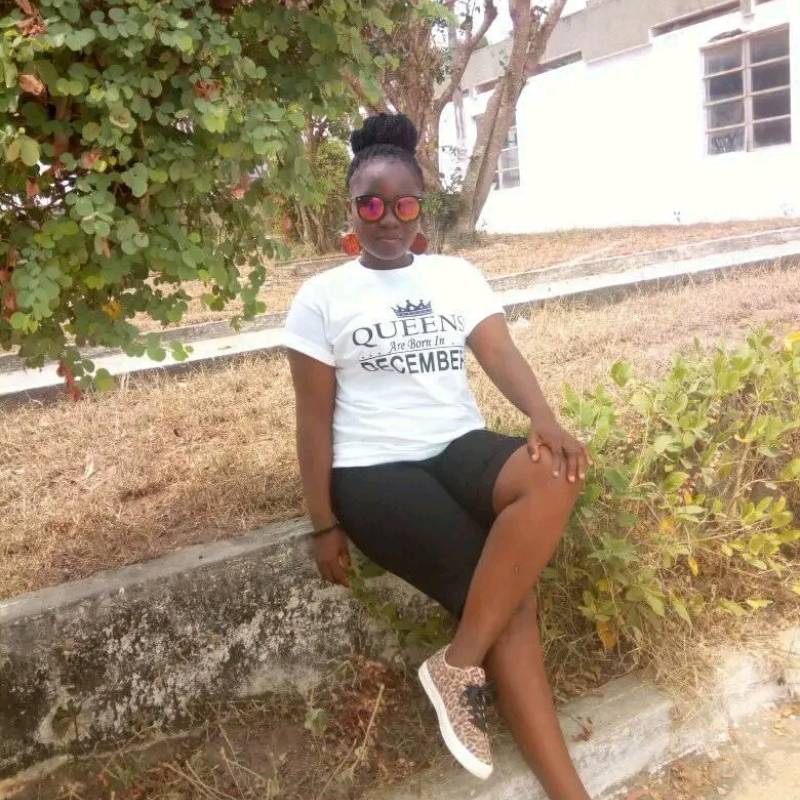 https://letsfreedate.com dating Maame in Ghana