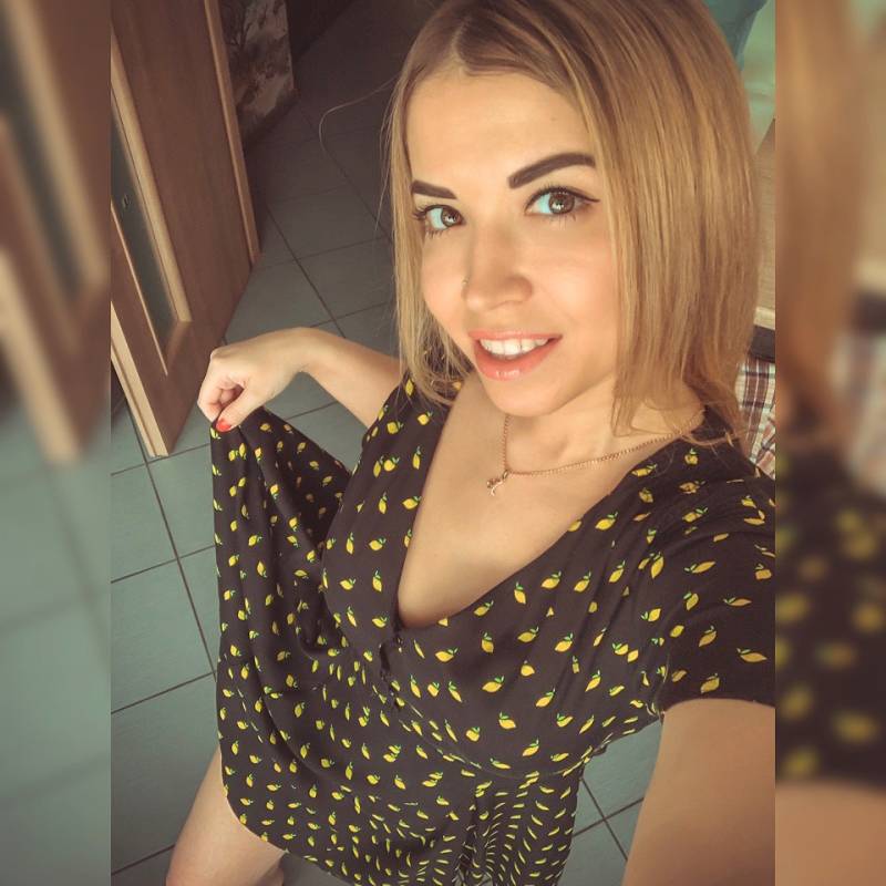 https://letsfreedate.com dating AnnaOleaff in Ukraine