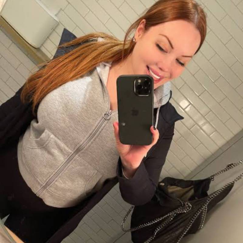Elizabethchelly dating