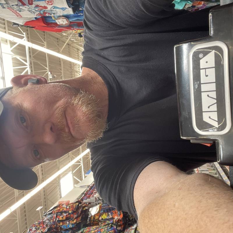 https://letsfreedate.com dating Jeremy79 in United States