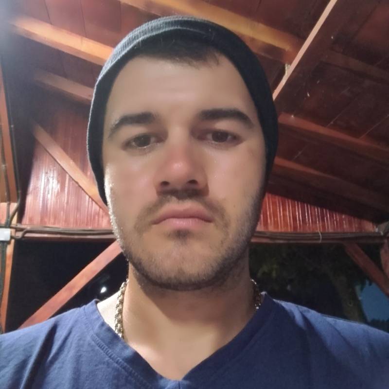 https://letsfreedate.com dating Stefanel in Romania