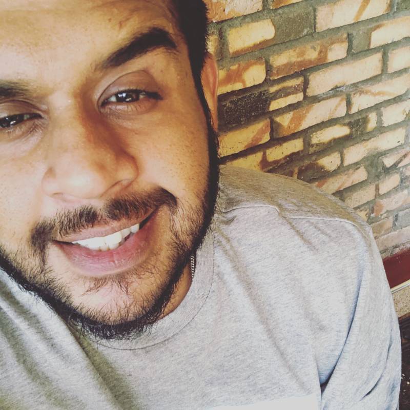 https://letsfreedate.com dating Skliper in Sri Lanka