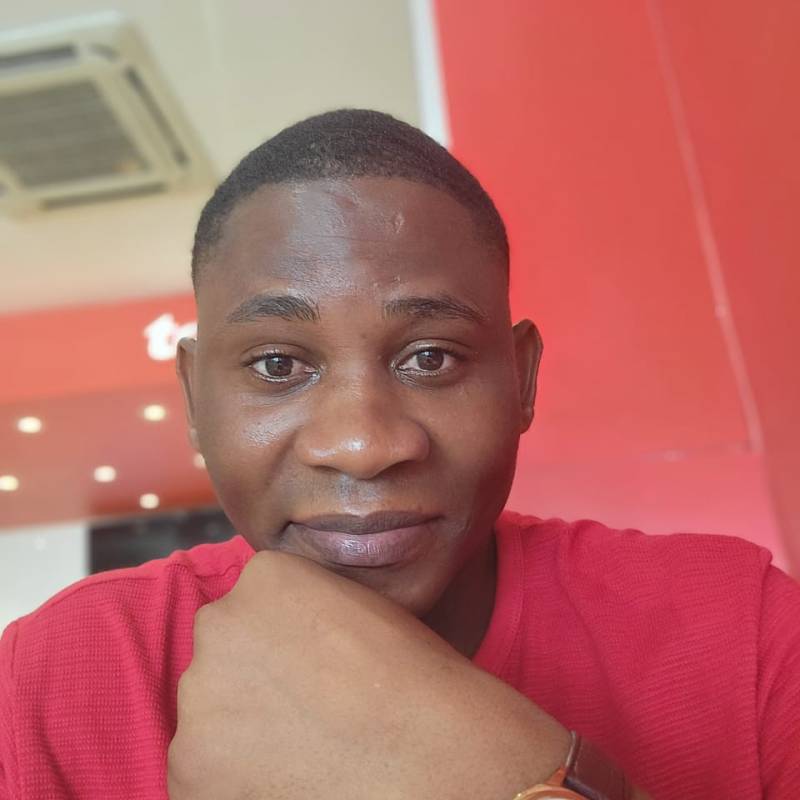 https://letsfreedate.com dating Alberto in Angola