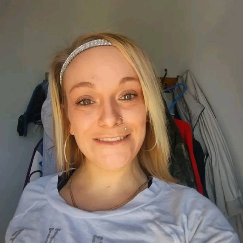 Shelly Robert