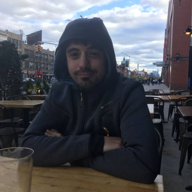 https://letsfreedate.com dating Fred31 in France