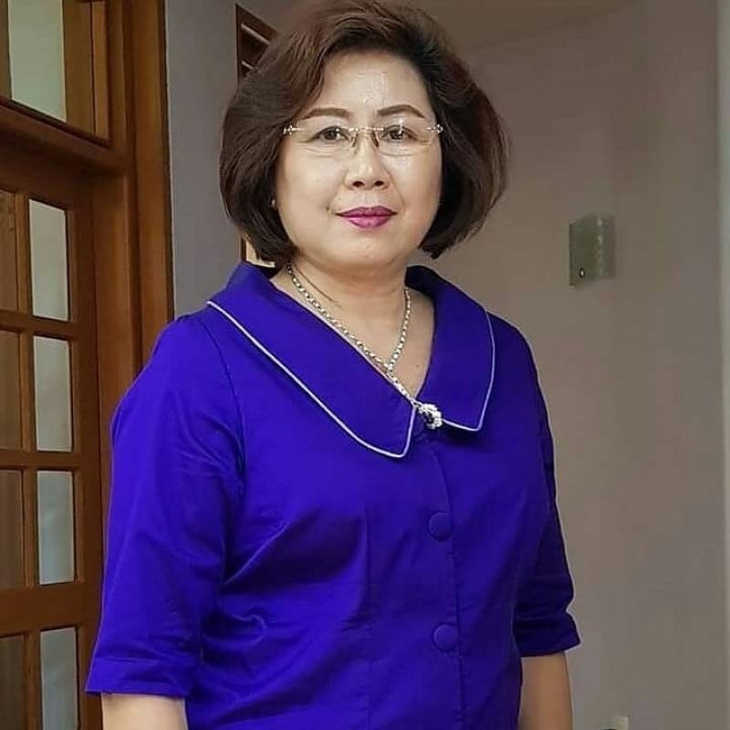 Cathy White
