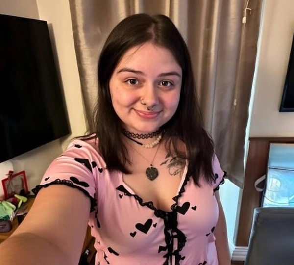 ValentinaDiego90012 dating