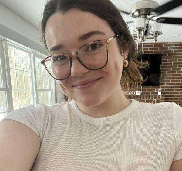 Kellylott39973 dating