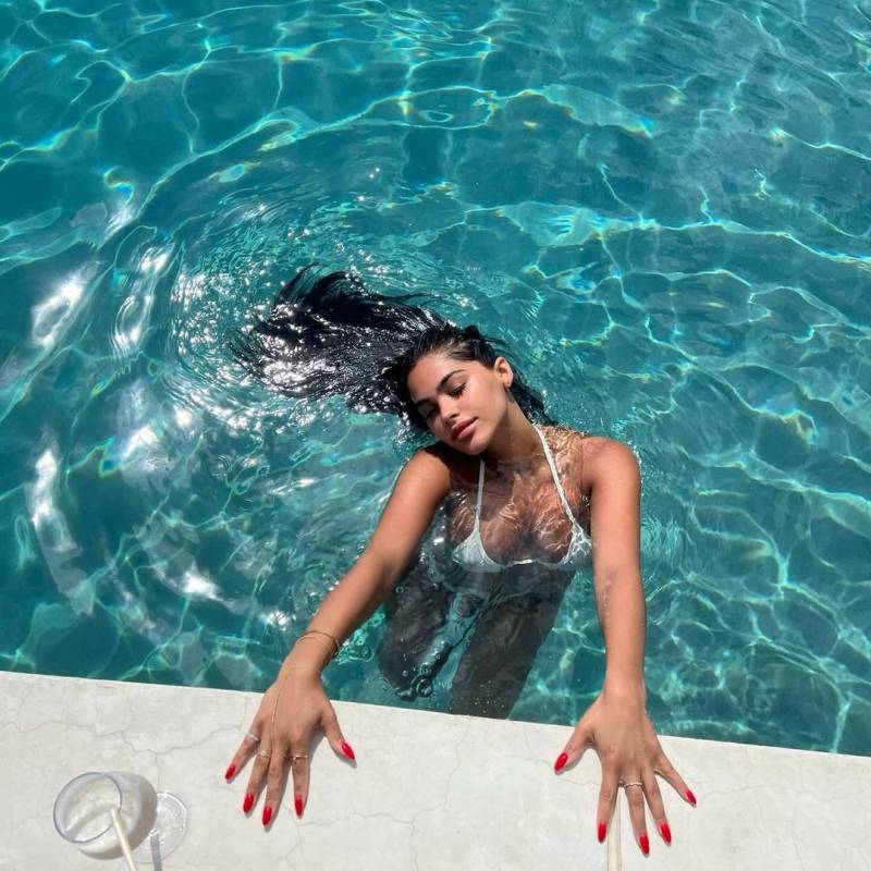 Amayalia21383 dating