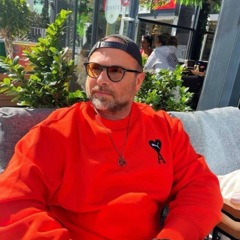 drkarembikmez75426 dating